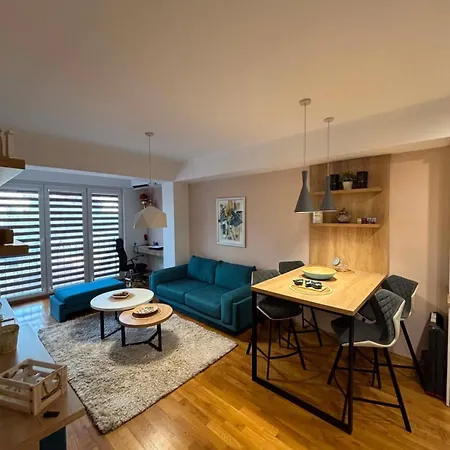 Lazaro Urban Apartment *