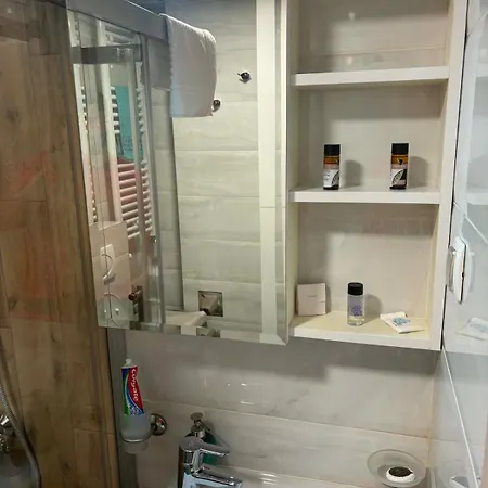 Lazaro Urban Apartment *